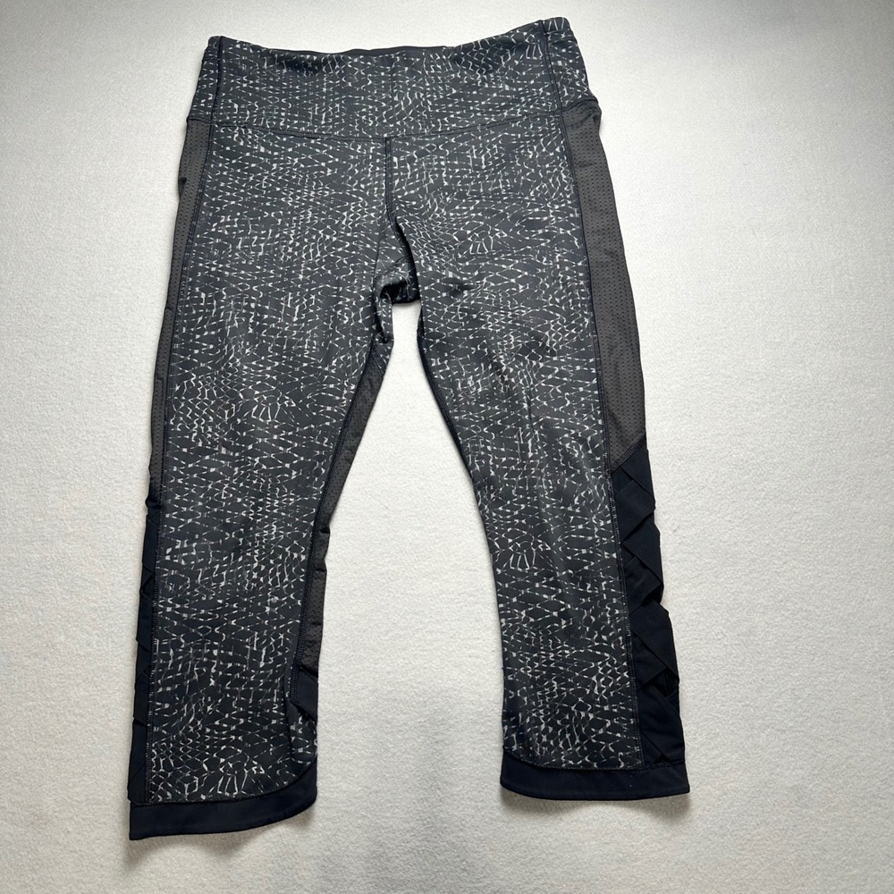 Lululemon Leggings Womens 10 Grey Geometric Mesh Lattice Cropped Yoga Pants